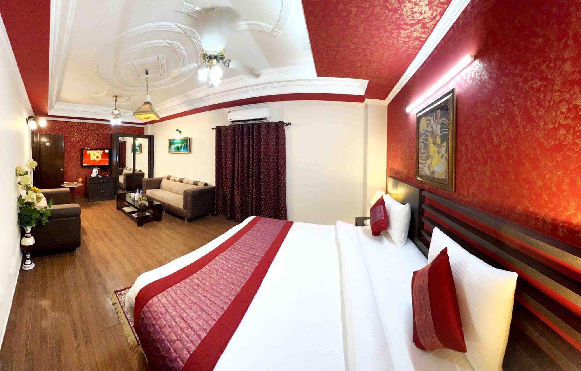Airport Hotel The Grand Shoba New Delhi Exterior photo